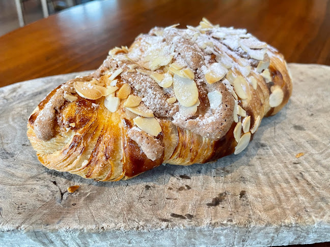 إيرث كافيه - الضيافة