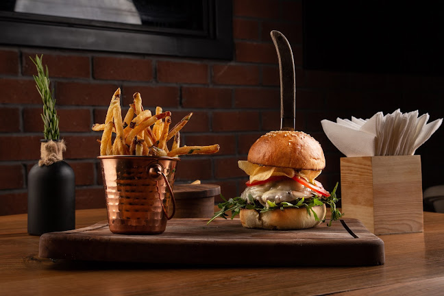 Opinii despre مطعم بورتر هاوس în الرياض - الضيافة