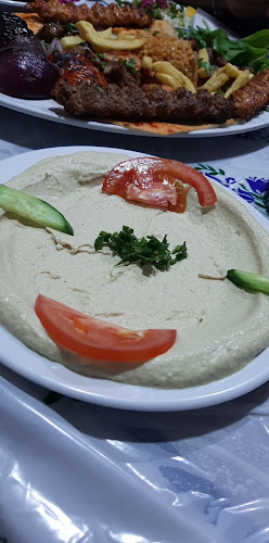 Comentarii opinii despre مطعم مشويات لين