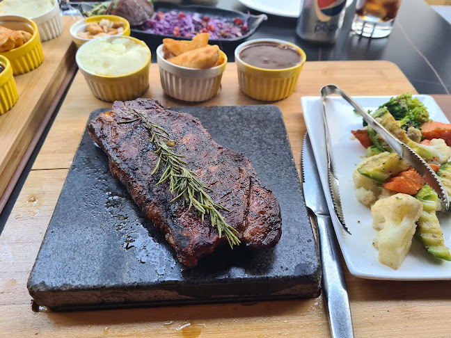 Opinii despre Sky Lounge în تبوك - الضيافة