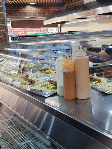 مطعم مشوي وصاج - الضيافة