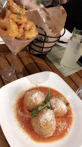 Panorama mall Gate 2، شارع التخصصي، المعذر الشمالي، الرياض 12332