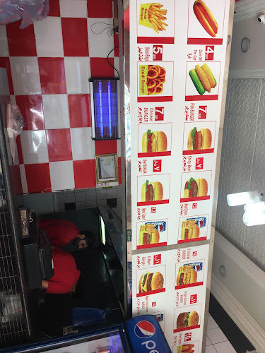 Opinii despre سعودي برجر în جدة - الضيافة