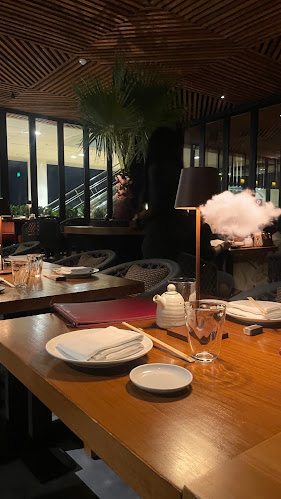 ROKA Jeddah - الضيافة