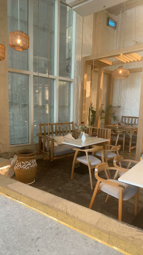 لحظة كيف للقهوة المختصة أبراج زمزم