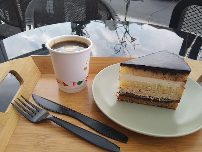 LA ROCCA | لاروكا كافيه - الضيافة