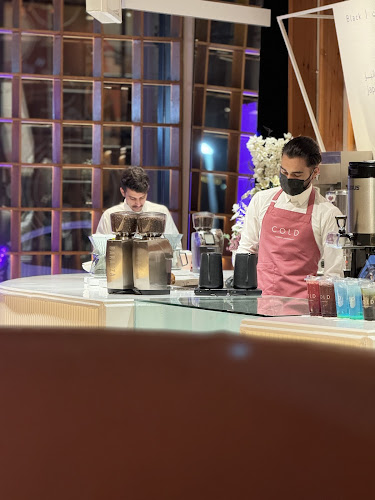 Comentarii opinii despre Cold Roastery and Coffee | كولد محمصة و مقهى