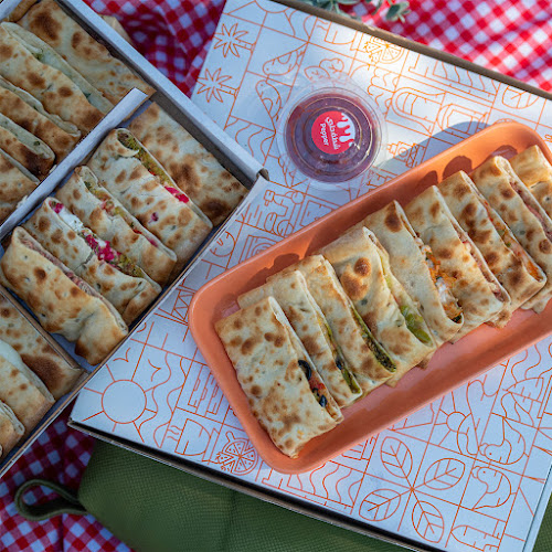 بارتي بوكس Party Box - الهفوف‎