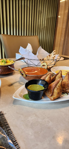 مطعم كاري ليف للأكلات الهندية - الضيافة