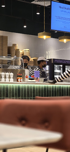 بيتزا اكسبريس ليمتيد - الضيافة