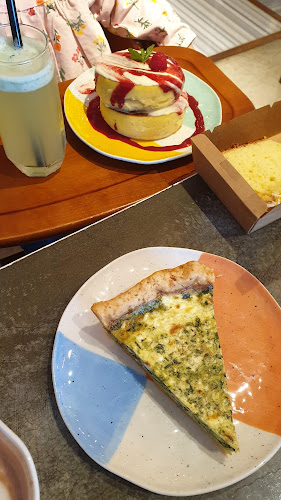 Knead Bakery - الضيافة