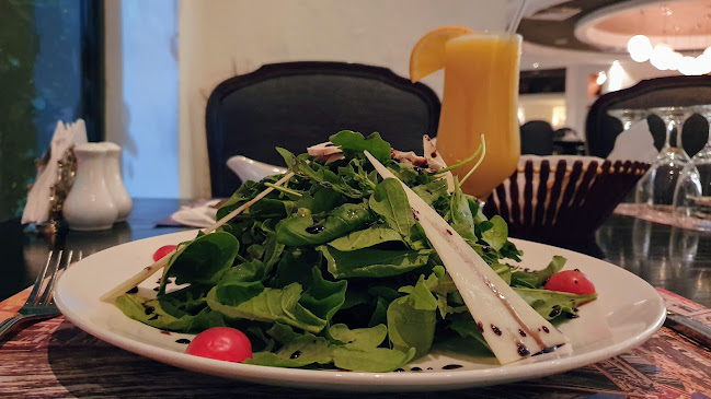 الدنتي - الضيافة