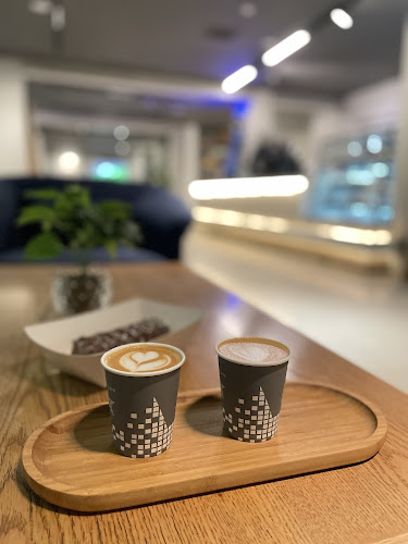 Opinii despre ايتوال كافيه etoile cafe în الطائف - الضيافة