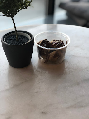 مقهي سيمو - المبرز