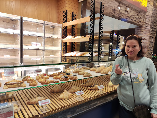 next to pizza lenuo restaurant, الحمراء، Al maady street, جدة 23212