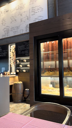 Opinii despre 7 بلكانس بسترو în جدة - الضيافة