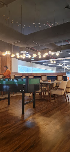 Opinii despre Jeep lounge în الدمام - الضيافة