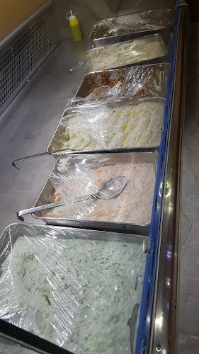 Opinii despre مطعم المدينة البخاري în أبها - الضيافة