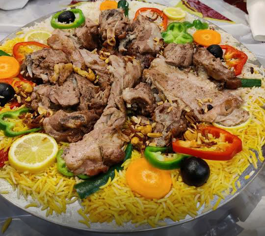 Opinii despre مطعم الذواق الدمشقي în حوطة بني تميم - الضيافة