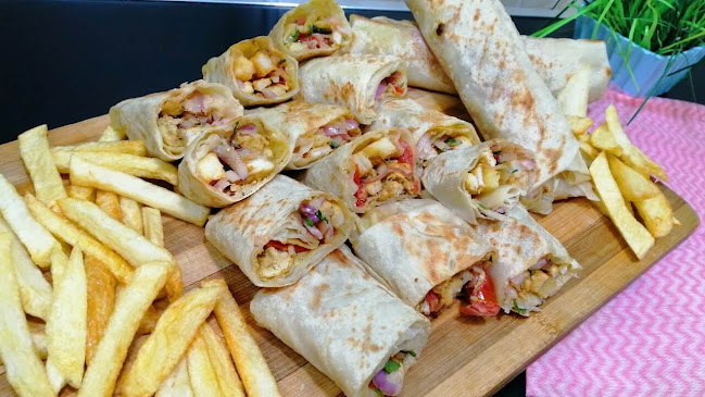 Comentarii opinii despre مطعم فطيرة جودة للوجبات السريعة