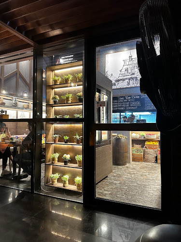 Comentarii opinii despre 7 بلكانس بسترو