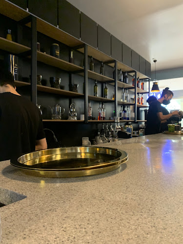 Comentarii opinii despre اليزا كوفي