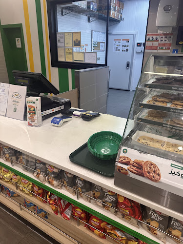 صب واي - الشرائع