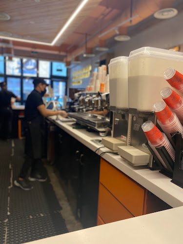 كوفي اند | AND COFFEE - الضيافة