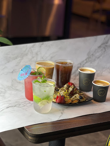 كرسنت كافيه - Crescent cafe