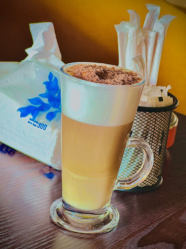 Opinii despre طاولة كافيه în جدة - الضيافة