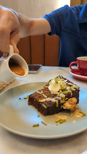 Opinii despre Caseco Cafe | كاسيكو كافيه în القطيف‎ - الضيافة