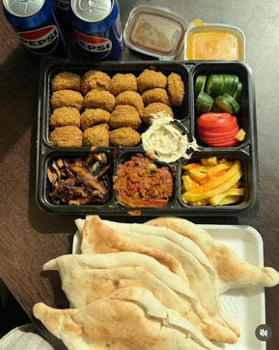 مطعم الفن الدمشقي - المدينة المنورة