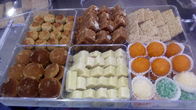 FM27+7VM، الامير عبدالمجيد بن عبدالعزيز، بني ظفر، المدينة المنورة 42316