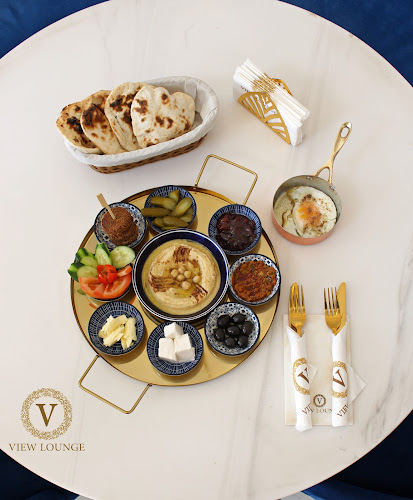 Opinii despre فيو الكورنيش (مطعم & كافيه) în جدة - الضيافة