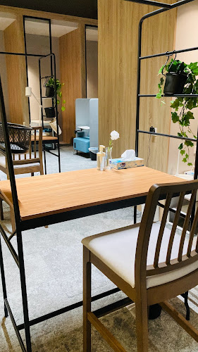 Comentarii opinii despre WORK&CO.