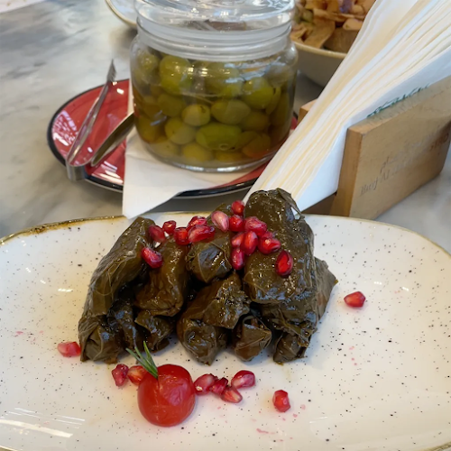 برج الحمام بيسترو