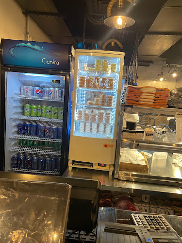 Shrimp Ship Al-Fayhaa - جدة