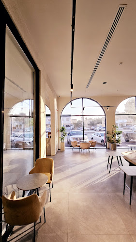 Opinii despre محمصة كيرف للقهوة المختصة în الرياض - الضيافة