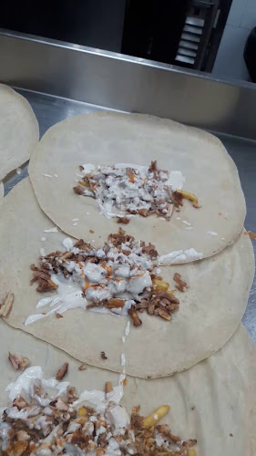 Comentarii opinii despre مطاعم تثليث البخاري