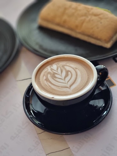 2922 القادسية، الراشدية، مكة 24268 8387،