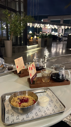 50 Degrees | مركز الخياط - جدة