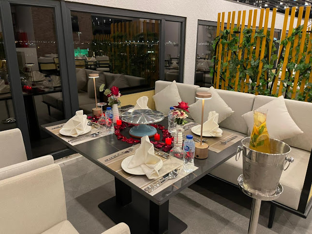 Comentarii opinii despre Sky Lounge