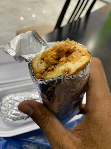 Opinii despre مطعم ربيع النسيم în رياض الخبراء - الضيافة