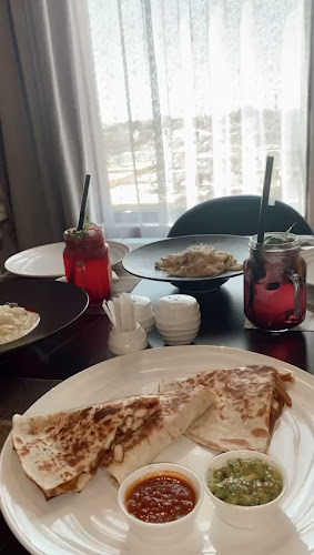 Sky Lounge - تبوك