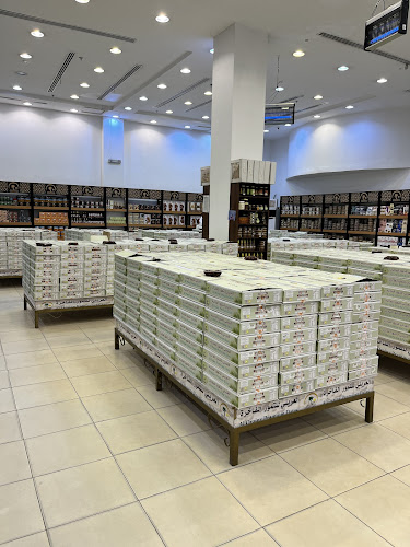 Opinii despre العريني للتمور الفاخرة مخرج 9 în الرياض - الضيافة