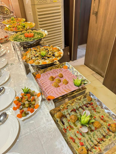 ، حي الربيع، طريق الملك خالد بالقرب من مصرف الراجحي حي