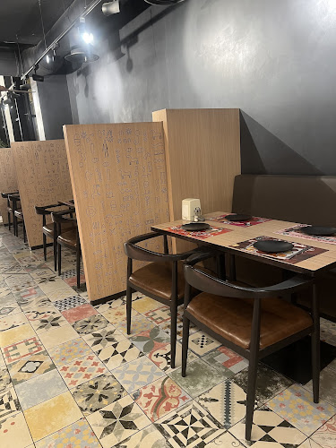 شارع الأمير عبدالعزيز بن مساعد بن جلوي، السليمانية، الرياض 12234