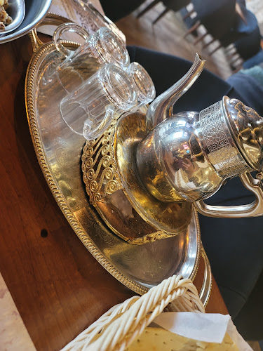 Comentarii opinii despre مطعم ولاونج شناشيل