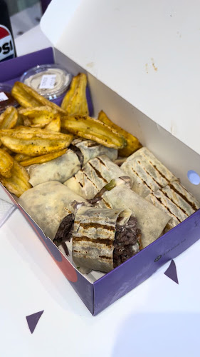 Opinii despre سموكا - فرع الستين în الهفوف‎ - الضيافة