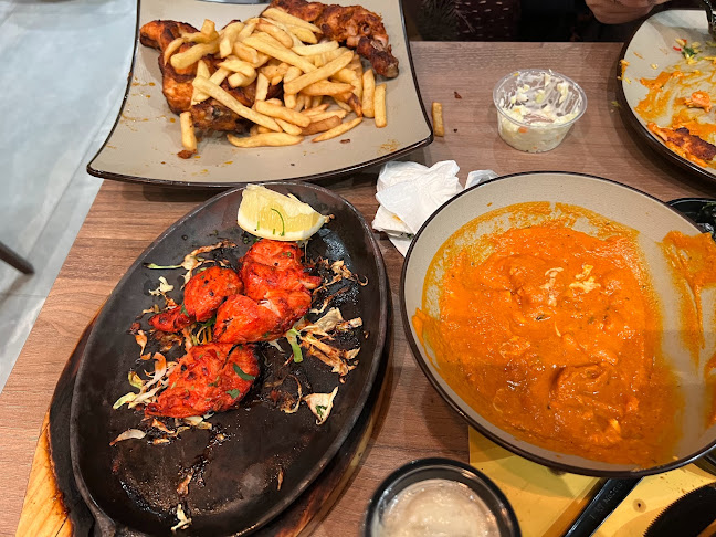 Opinii despre كراون تكا în الرياض - الضيافة